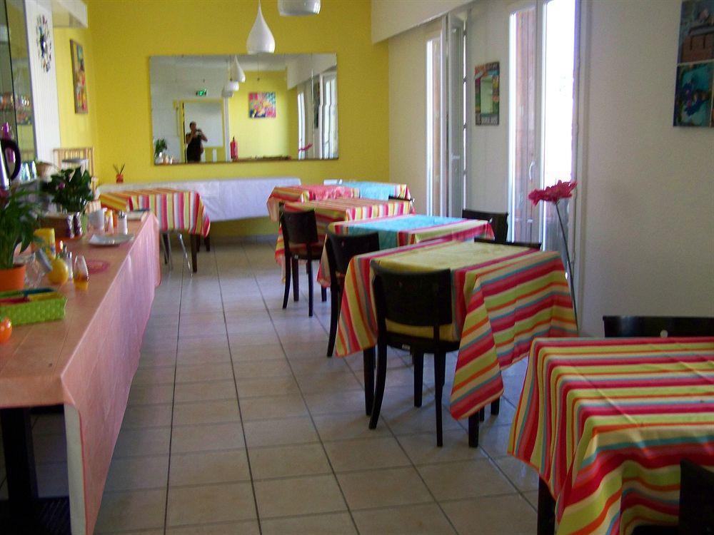 Hotel Merea Ла Лонд-ле-Мор Екстериор снимка